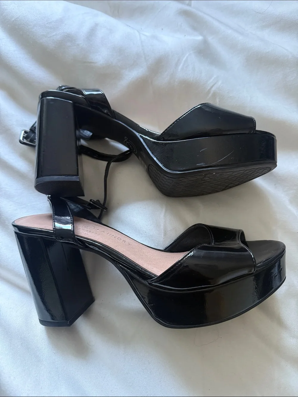 Chinese Laundry Black Patent Block Heel Sandals